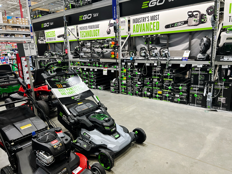 Lowe’s Sales Up, Macro Pressures in Sight